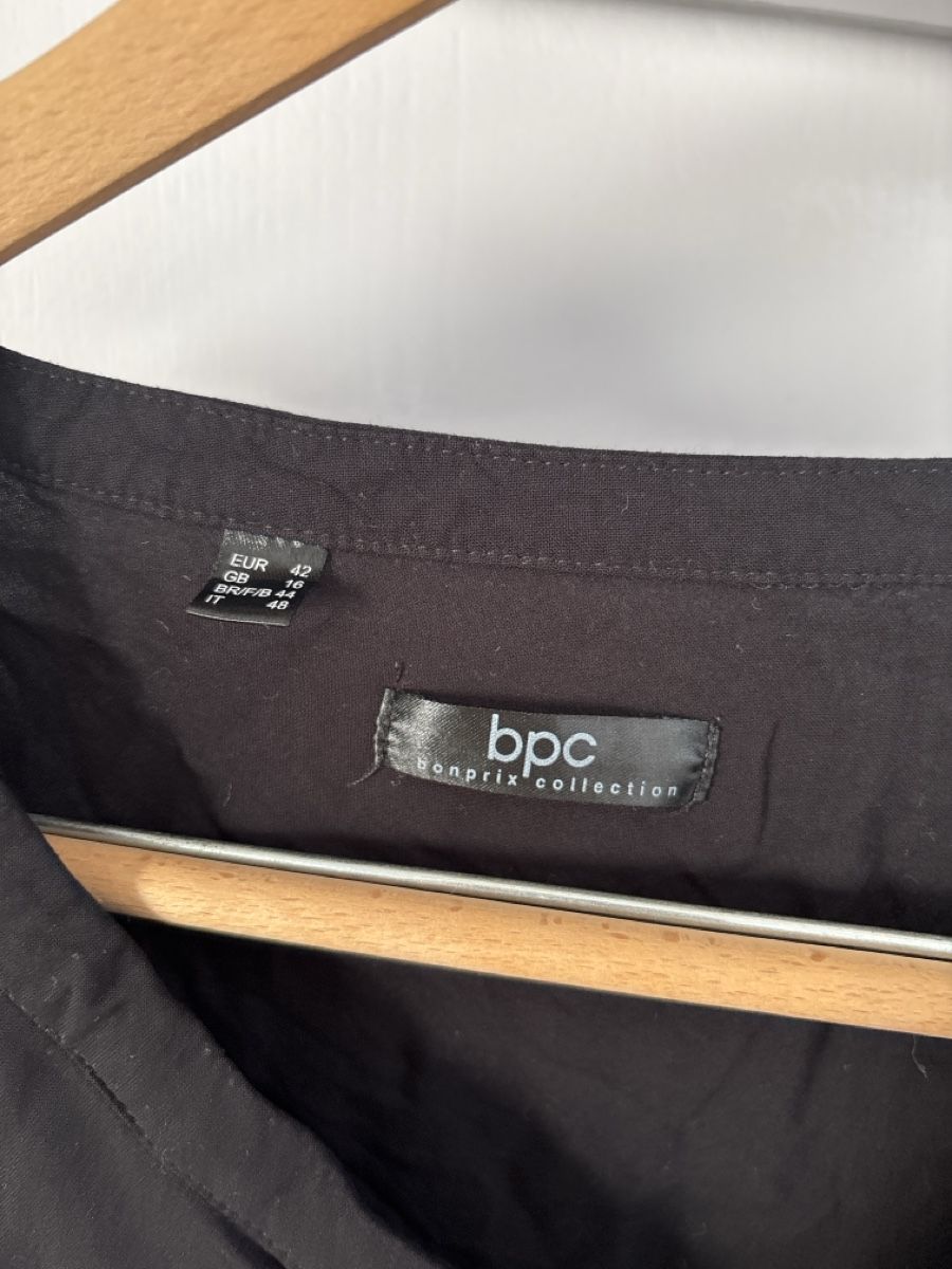Camicette: Bpc Bluse, schwarz, Gr. 42, Tip toper Zustand – Usato da Benken SG venduto da ladinii 1