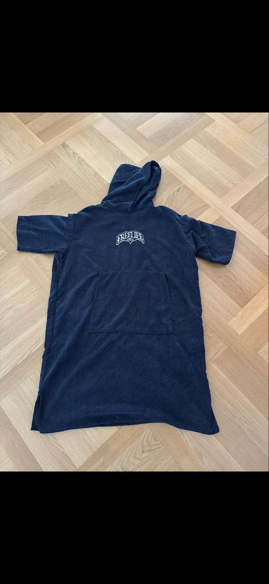Accappatoi: Poncho bain – Nuovo (secondo la descrizione) da Pully venduto da tarra26