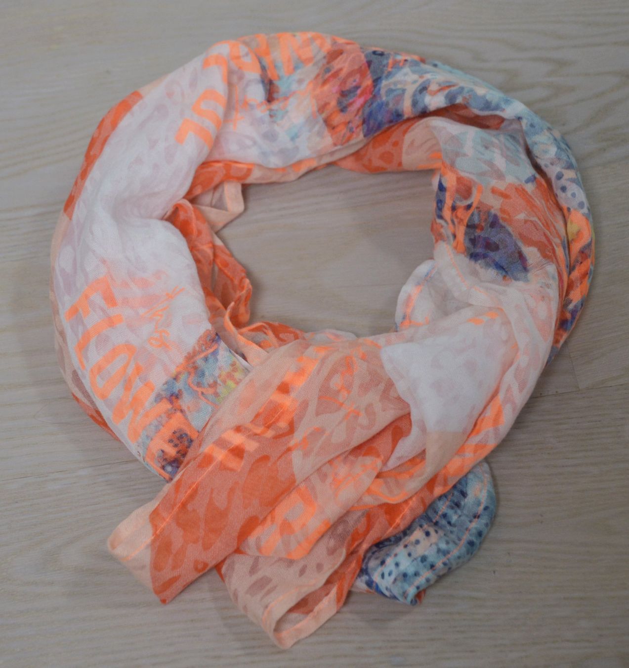 Cecil Foulards & écharpes: leichter Loop Schal von Cecil – D'occasion à Niederhasli par littledrop 1