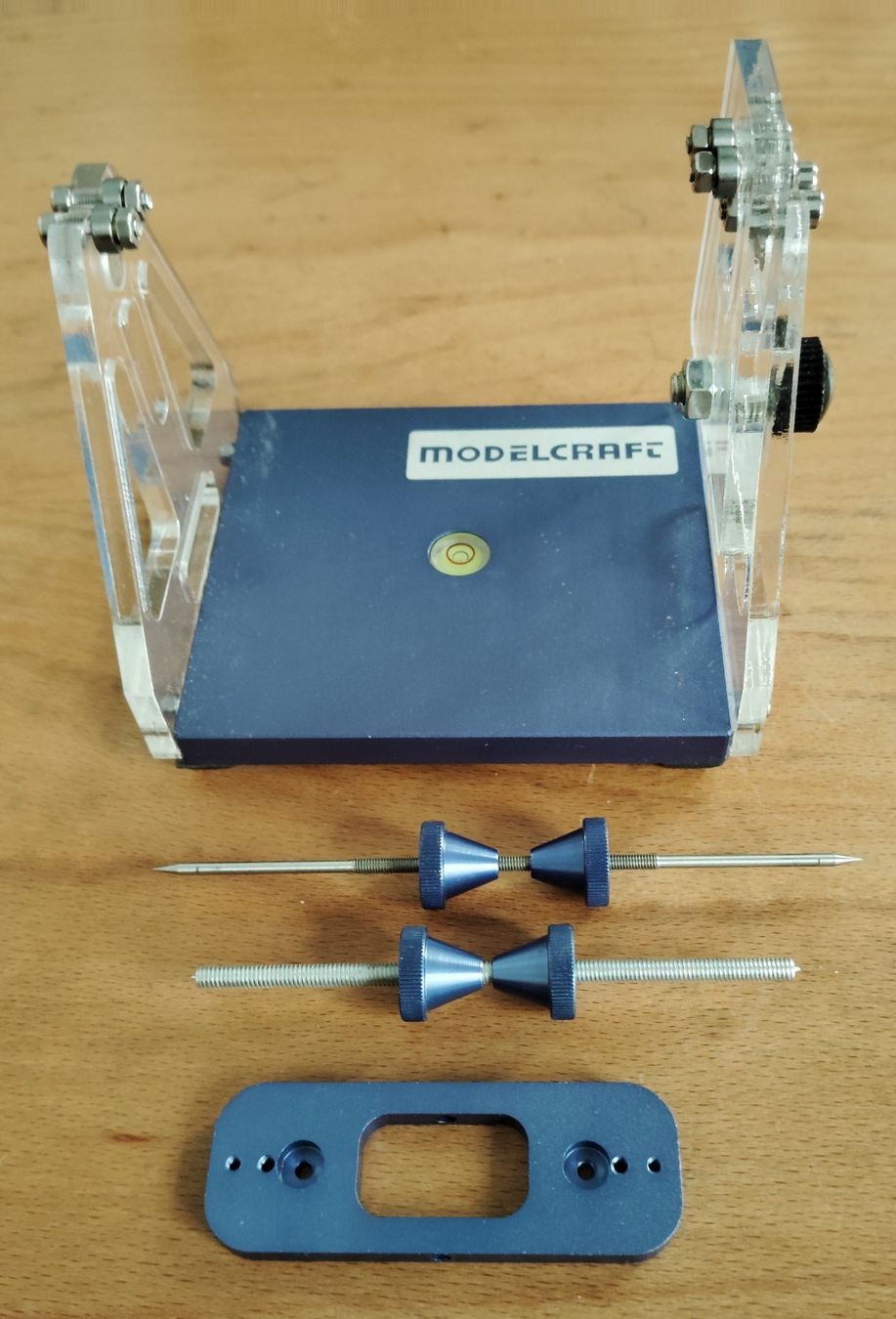 Modellismo RC: Equilibreur d'hélice et de roue – Nuovo (secondo la descrizione) da St-Imier venduto da foto2hand