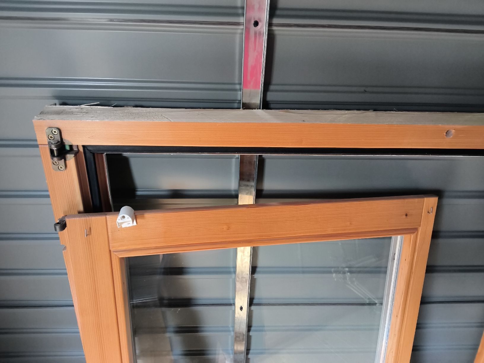 Fenster: Holzfenster mit Rahmen mit Kippung – Gebraucht aus Lobsigen von Muus5 1