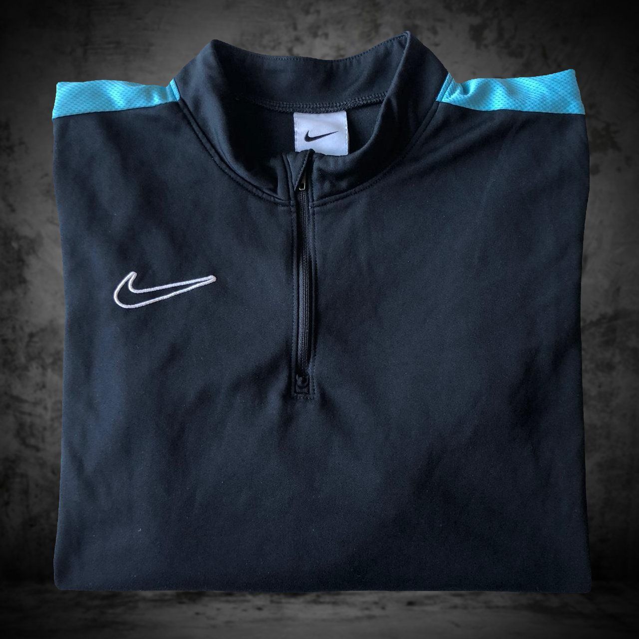 Nike Maglioni & Felpe: Pull Nike Dri-Fit Black Boy XL 158-170 cm – Usato da Genève venduto da ang_7j7j 2