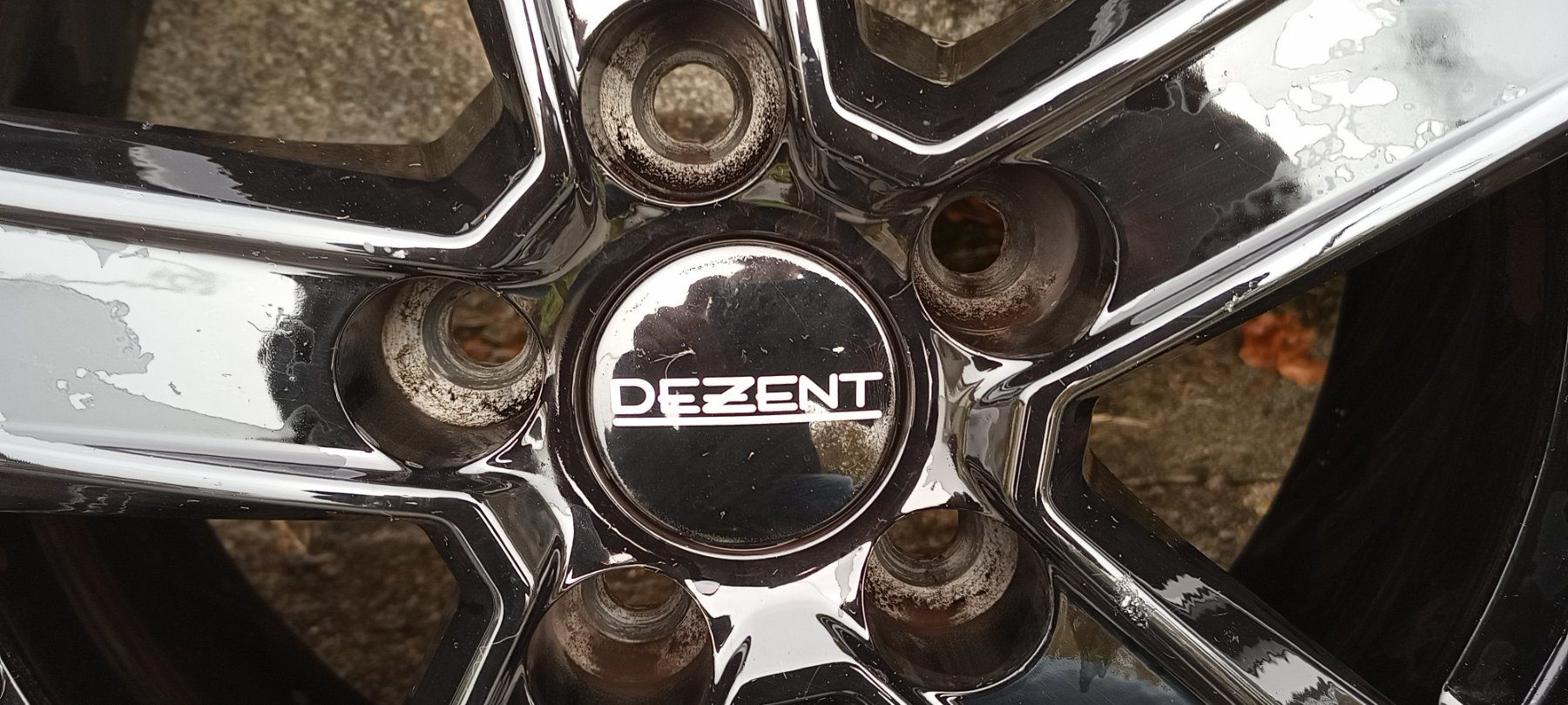 Ford Pneumatici & Ruote complete: Dezent Alufelgen passend zu Ford Focus – Usato da Weggis venduto da FH16-650Boogie 1