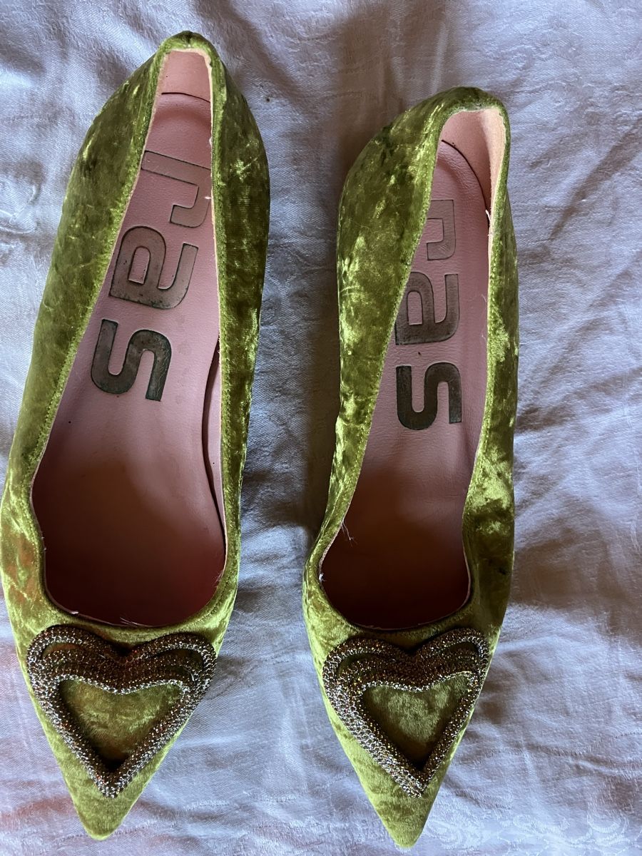 Scarpe da donna:  Schuhe von ras Spanien Gr 39 – Usato da Bassersdorf venduto da groovygremlin