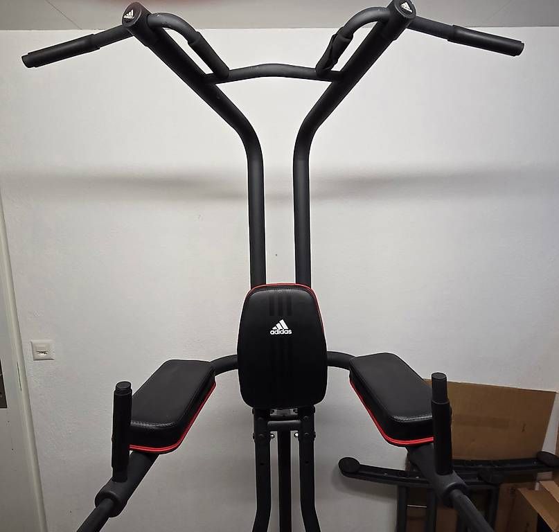 Adidas Hometrainer: Adidas Performance Power Tower  Klimmzug- & Dipstation – Usato da Finsterwald LU venduto da Roeoesli 2