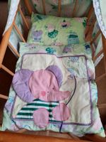 Puppenwiege aus Holz,  inklusiv komplett neuer Inhalt !