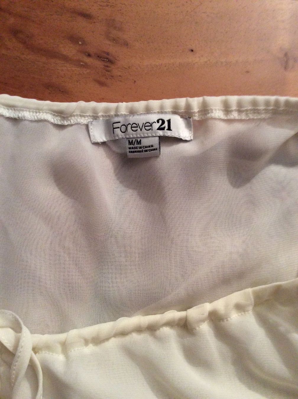 Camicette: Bluse – Usato da Bülach venduto da Jackybabue 2