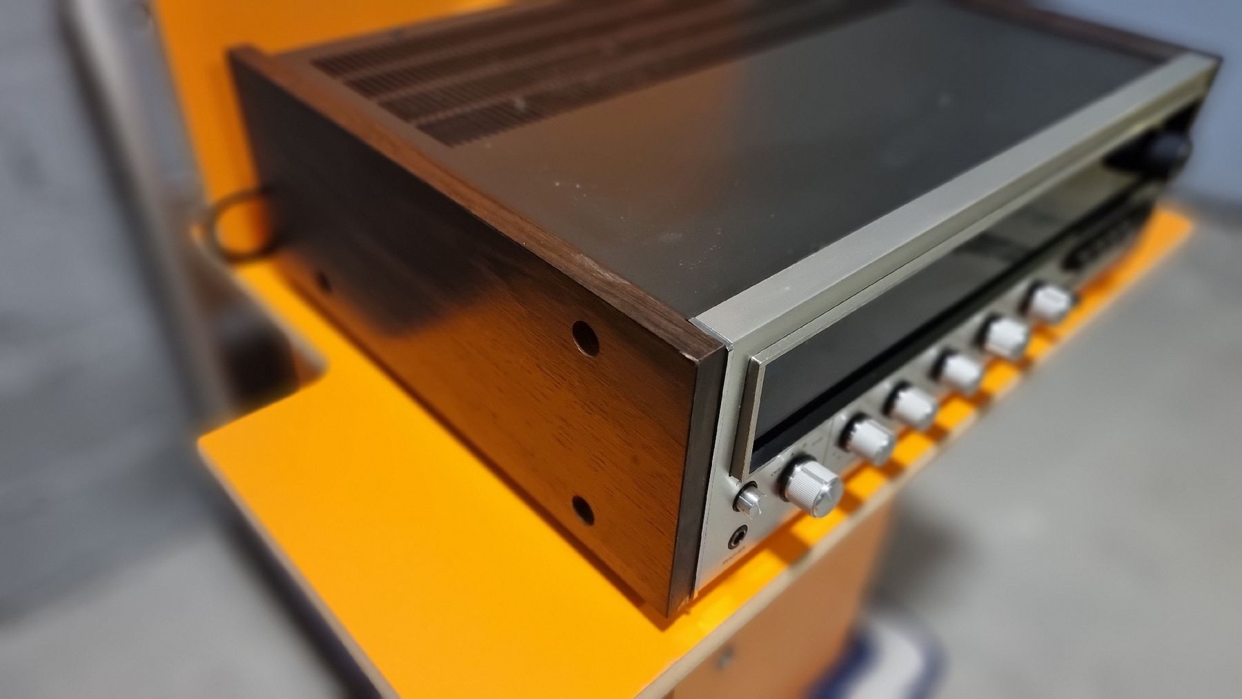 Kenwood Receiver: Kenwood KR-4050 Stereo Receiver – Gebraucht aus Schöfflisdorf von Silvervintage.CH 2