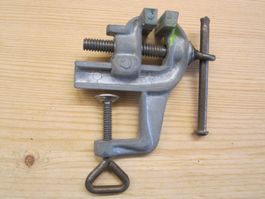 Kleiner Tischplatten Schraubstock