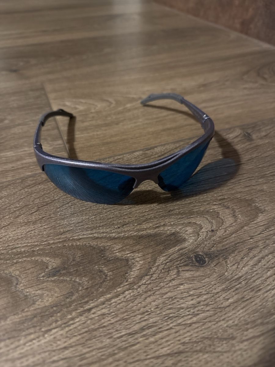 Occhiali & Lenti: Sportliche Sonnenbrille, blau – Usato da Amden venduto da shi_tkdo