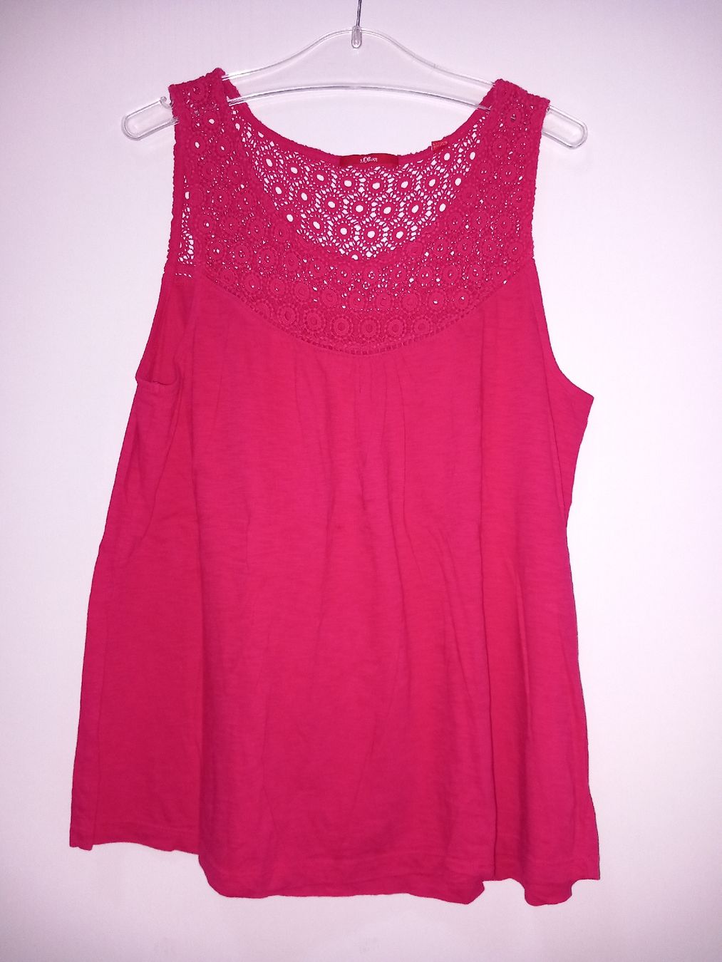 T-Shirts: T-Shirt, magenta, M/L – Gebraucht aus Näfels von gil_sindamel 2