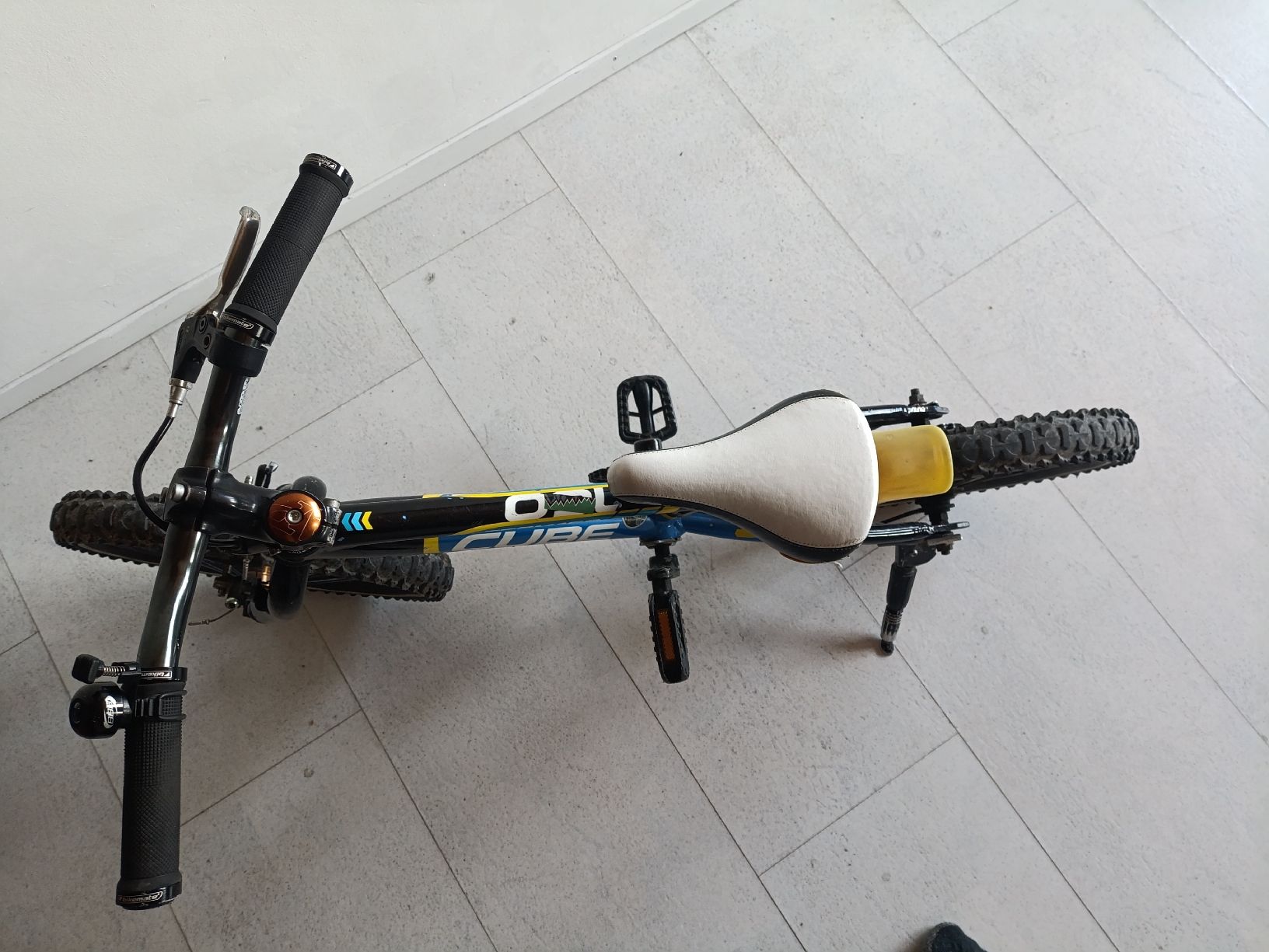 Velos: Cube Team 160 Kindervelo, 16 Zoll, Top Zustand für kleine – Gebraucht aus Rifferswil von wad_c8cg 2