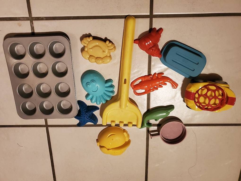 Sabbiera per bambini: Sandkasten Spielsachen – Usato da Wattenwil venduto da ste_tvc7
