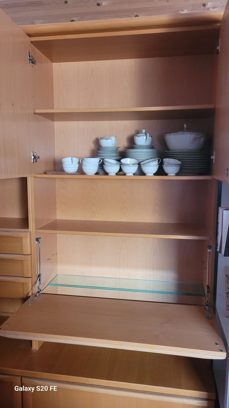 Schränke: Wohnwand zu verkaufen! – Gebraucht aus Suhr von sommi63 1