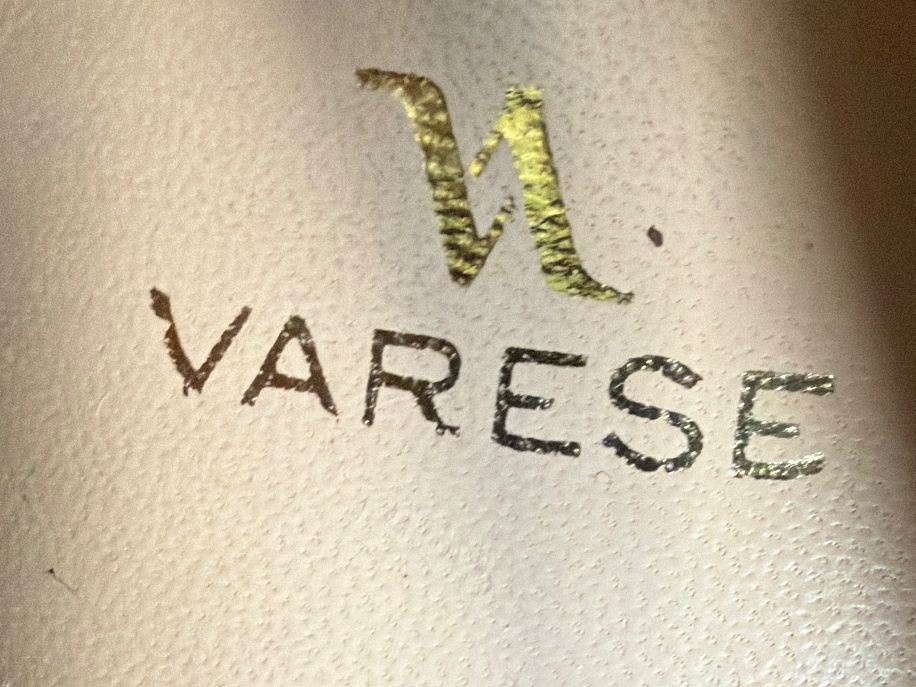 Scarpe per ragazze: Silberne Mädchen Schuhe Gr.35 von Varese – Usato da Luzern venduto da Doncorleone 9