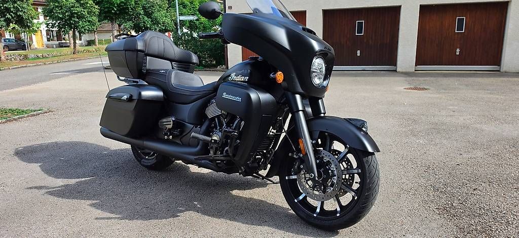 Indian Motorcycle Touring: INDIAN Roadmaster DarkHorse 116 – Gebraucht aus Môtiers NE von lud_ssd9 2