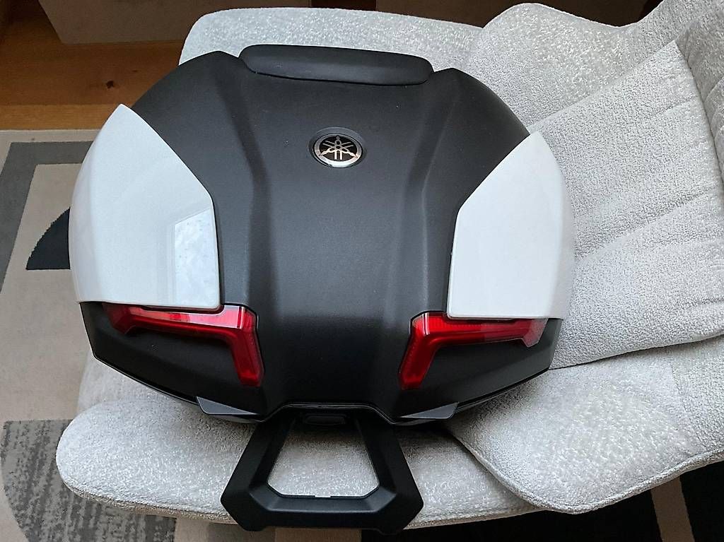 Topcase: Sacoches + Top Case Yamaha Tracer 9 GT – Gebraucht aus Ferpicloz von VincentB19