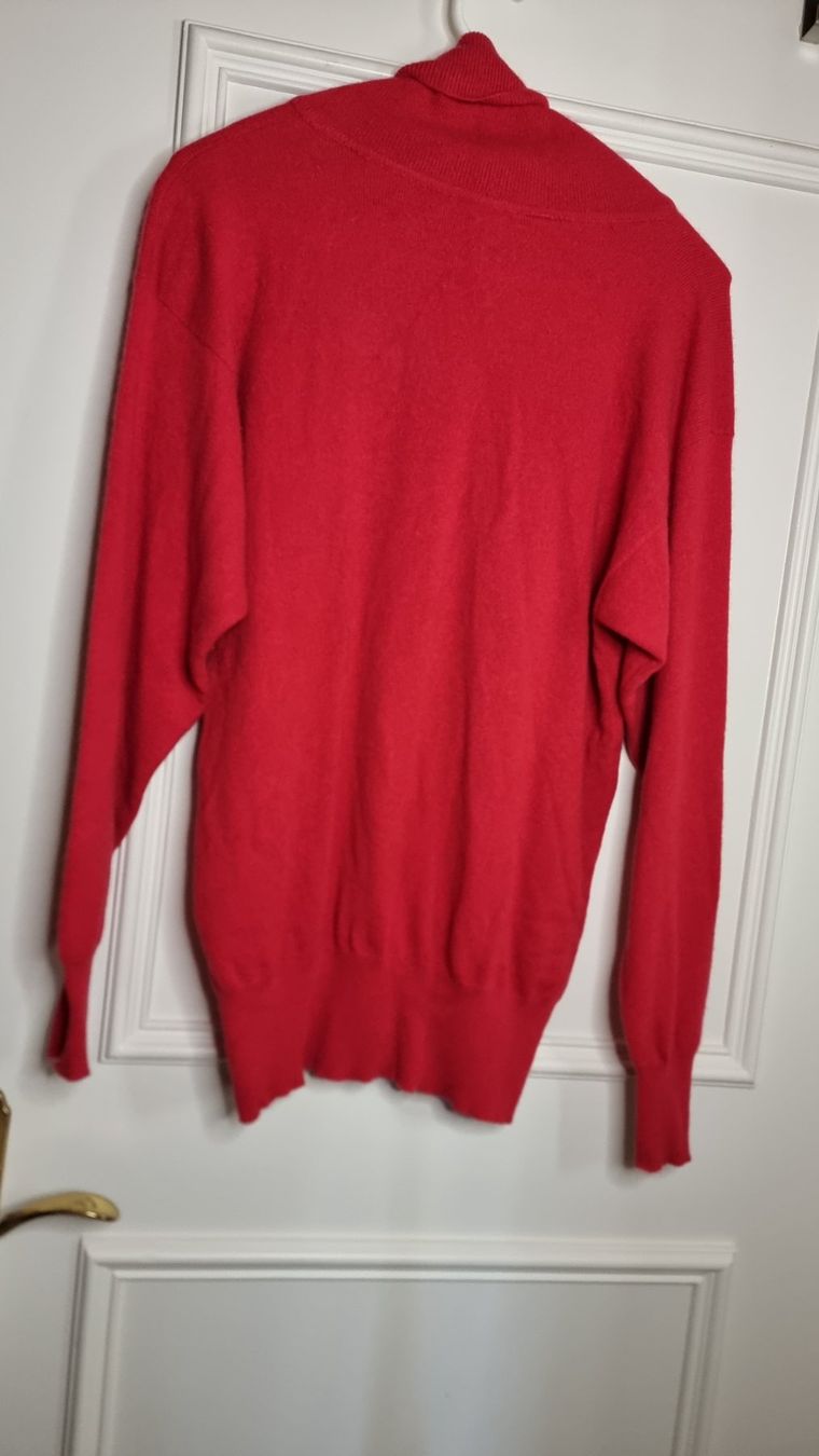 Pulls & Sweat-shirts: Kuscheliger Kaschmir Rollkragenpullover Rot Gr. 38/40 & 40 – D'occasion à Wald ZH par CapLux 4
