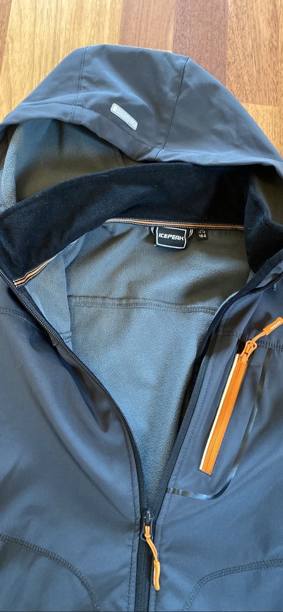 Icepeak Giacche & Cappotti: Veste IcePeak softshell 164 – Usato da Le Mont-sur-Lausanne venduto da Blueberries 1