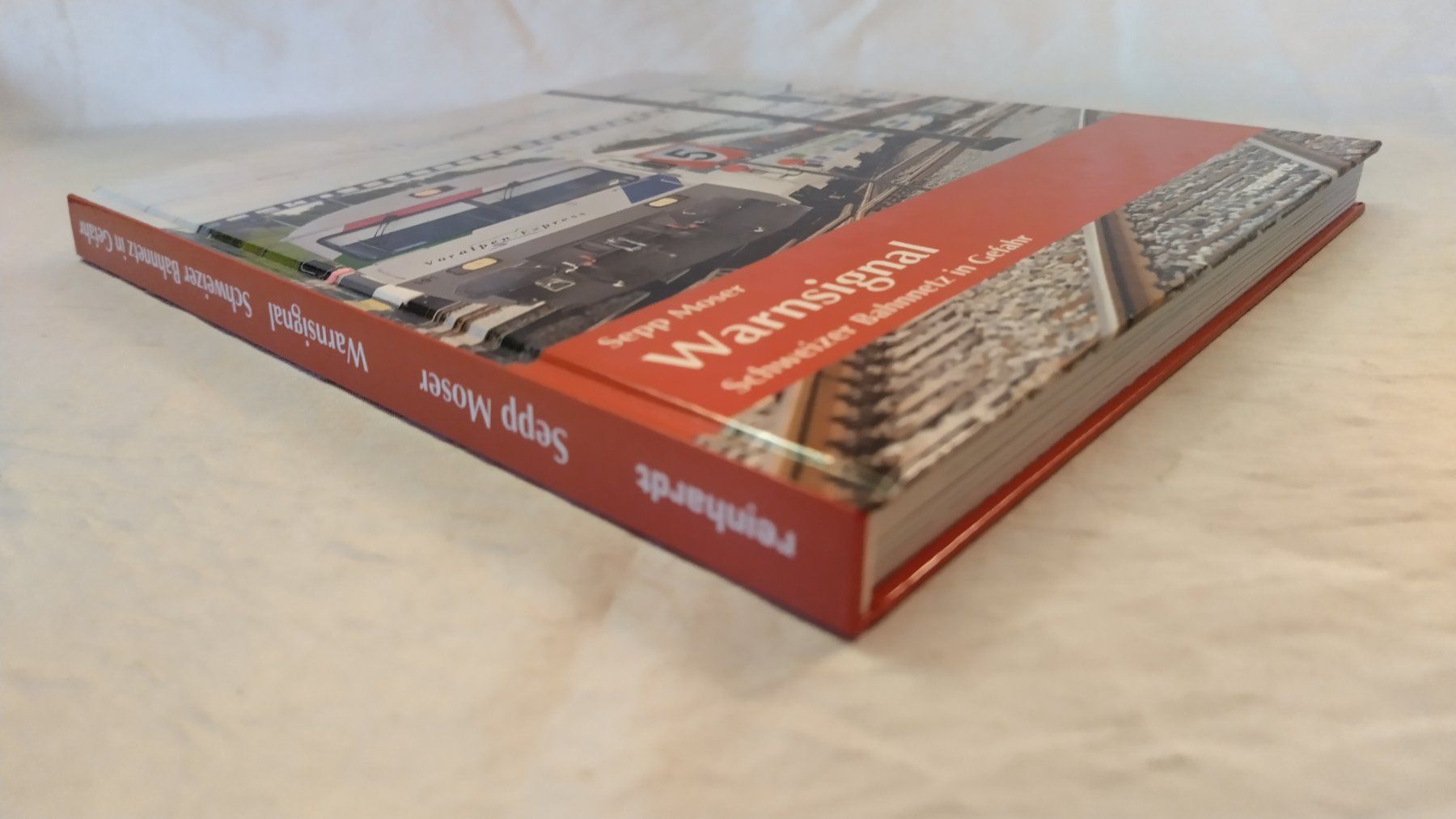 Libri: Sepp Moser - Warnsignal - Schweizer Bahnnetz in Gefahr – Usato da Bellach venduto da JingleJerry 1