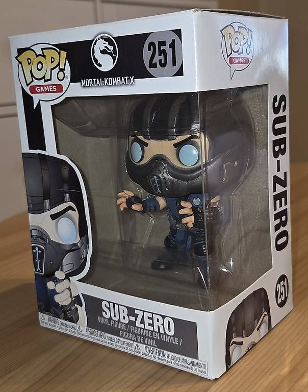 Figuren: Funko Pop Games - Mortal Kombat X #251 Sub-Zero – Gebraucht aus Lenzburg von Djroc