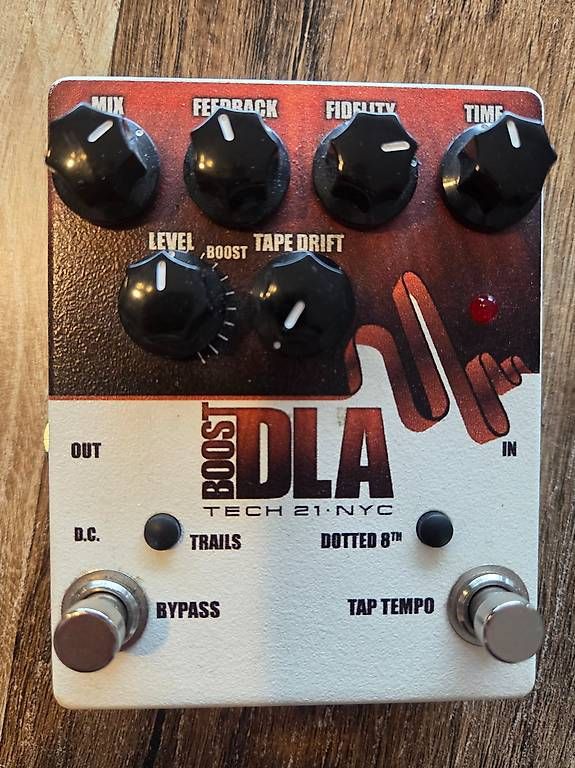 Strumenti musicali: Pedal delay tech 21 – Usato da Chamoson venduto da zombie1664