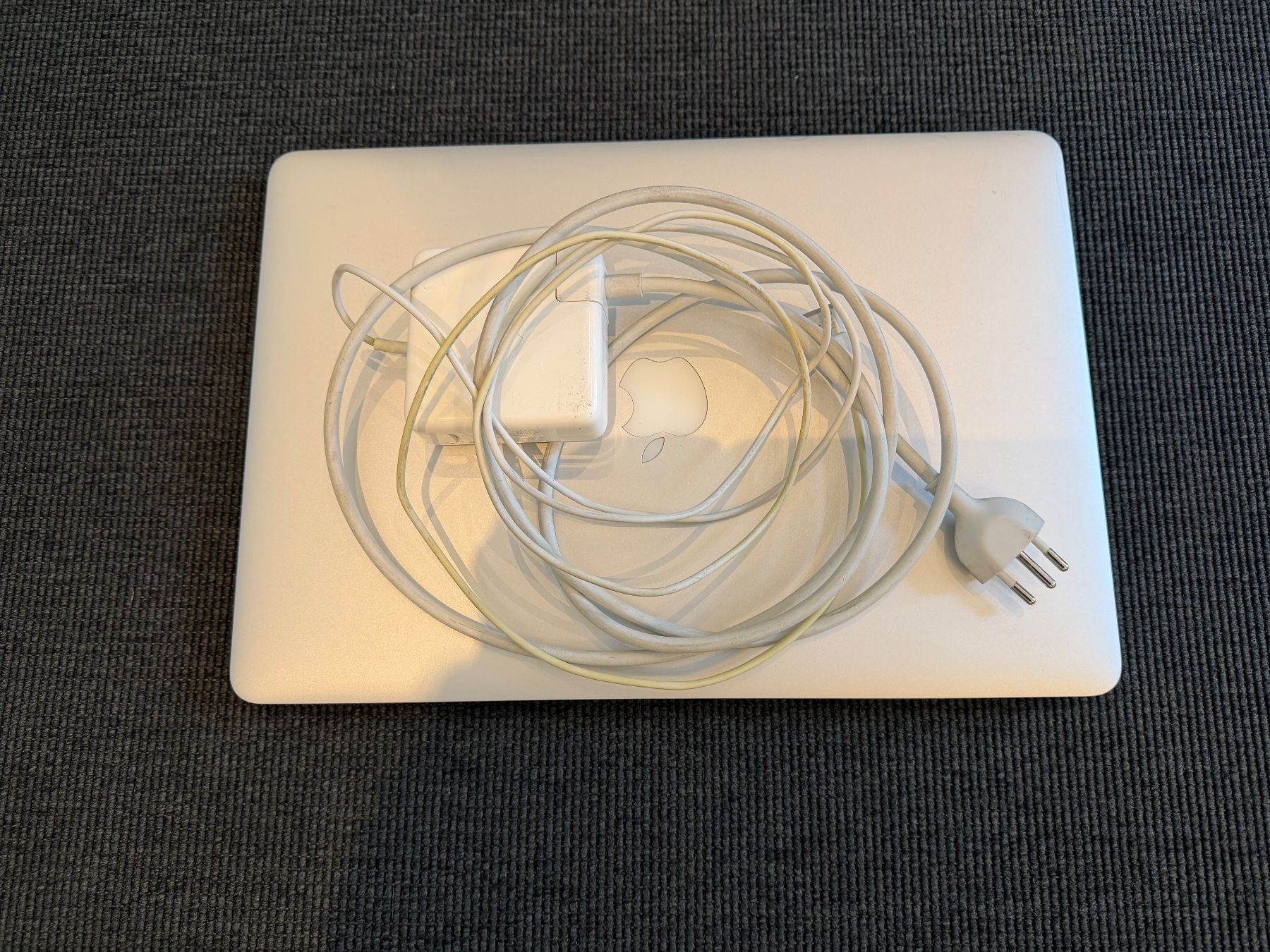 Apple Notebook: MacBook Pro 750GB SSD 16GB RAM – Usato da Kloten venduto da ric_lg52 6