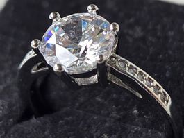 Bague argent 925 avec Topaze synth.2 cts.Neuve ,Taille 55-56