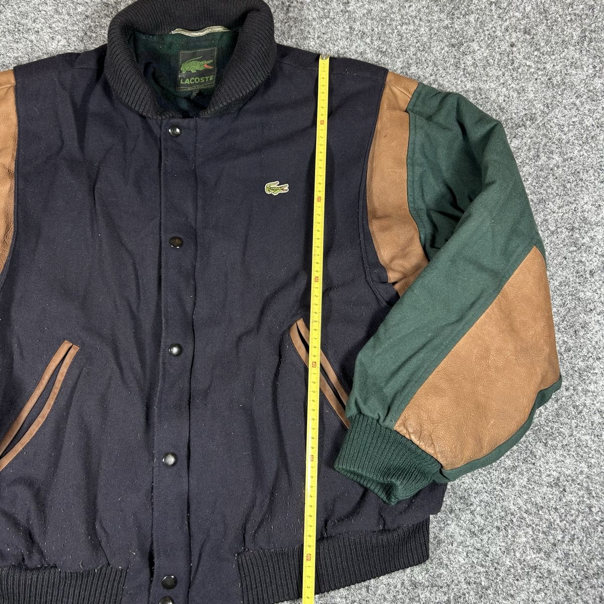 Lacoste Giacche: Lacoste bombers  – Usato da La Sagne NE venduto da Matlasape 2