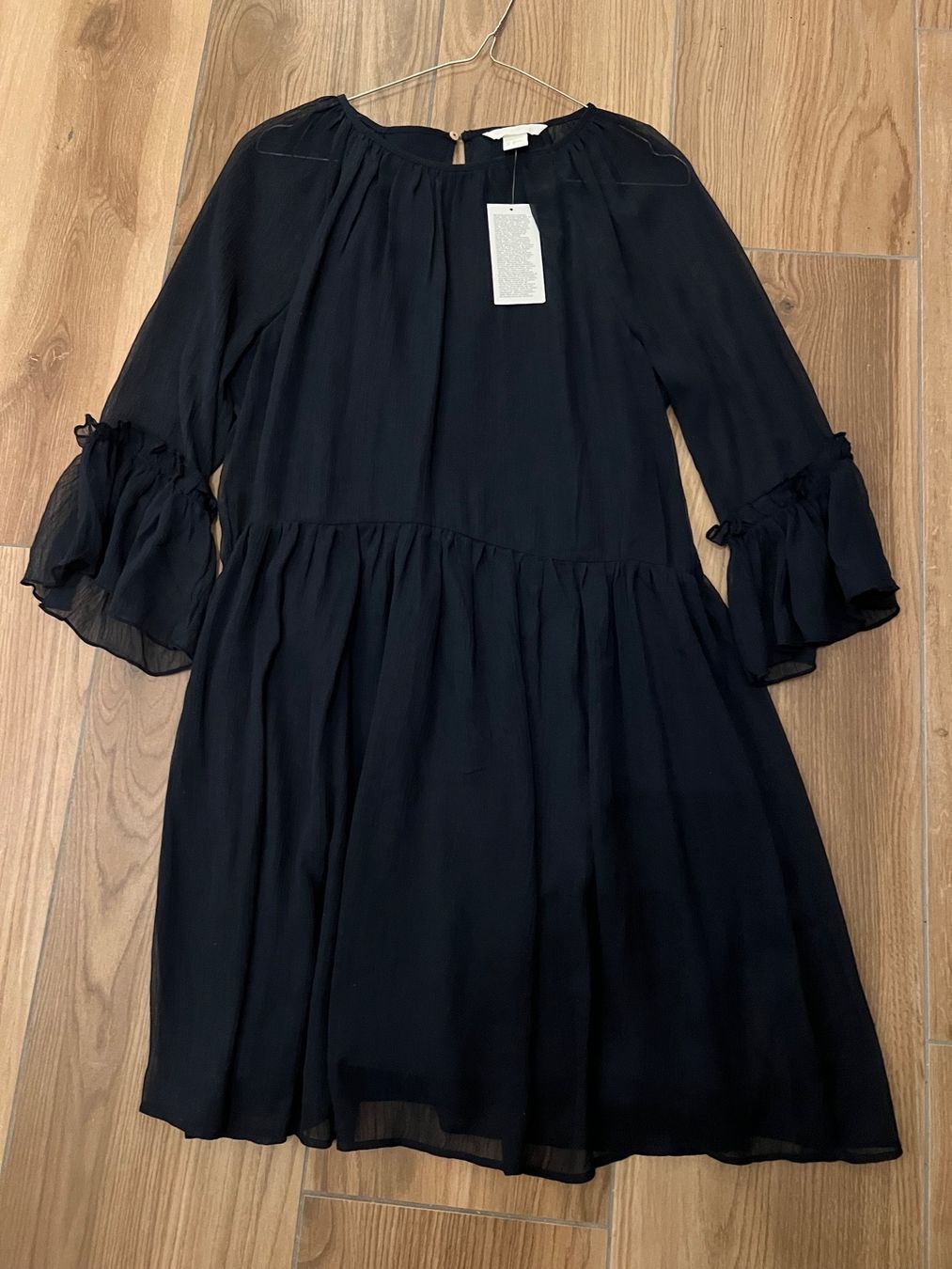 H&M Vestiti: Kleid H&M Gr 40 – Nuovo e nell'imballaggio originale da Hinwil venduto da jua_t8vd