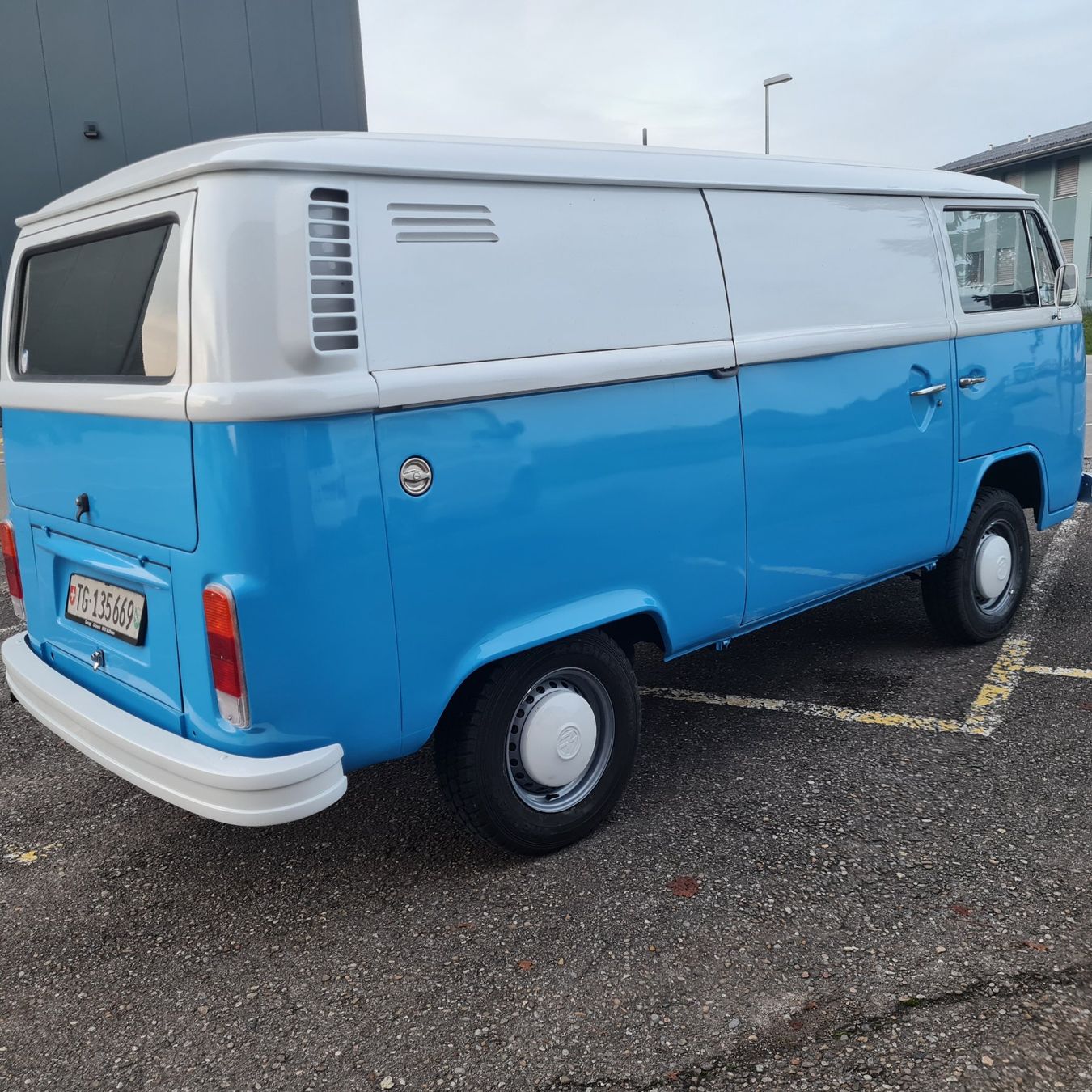 Mobilhome: VW T2 -1979 – Usato da Frauenfeld venduto da dragon1000 9