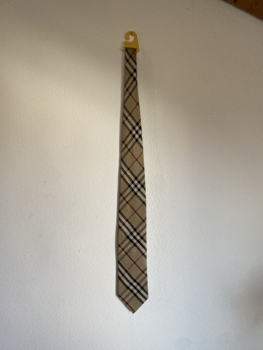 Burberry Cravatte: Burberry Krawatte/Tie – Usato da Pfäffikon SZ venduto da Anita8808 1