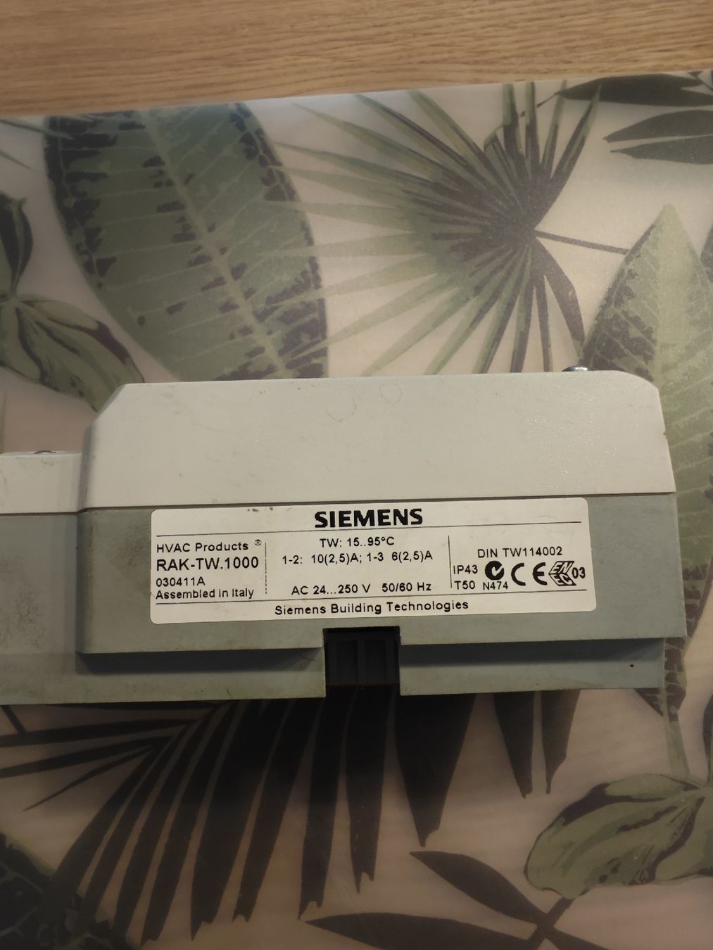 Siemens Heizgeräte: Sicherheitstemperaturbegrenzer Siemens RAK-TW.1000 – Gebraucht aus Horn von Detroit18 1