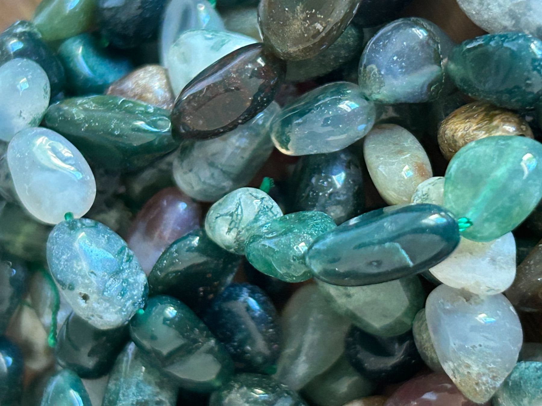 Pietre preziose: Strang echte Ocean quarz Nuggets 6-8 mm – Nuovo e nell'imballaggio originale da Niederrohrdorf venduto da Ytobi