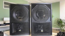 KV2 Soundsystem (2x ES1.8, 2xESD15 + Verstärker)