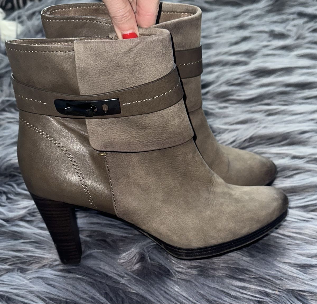 Chaussures femmes: BATA STIEFELETTEN GR. 39 Leder – D'occasion à Unteraegeri par MH203 3