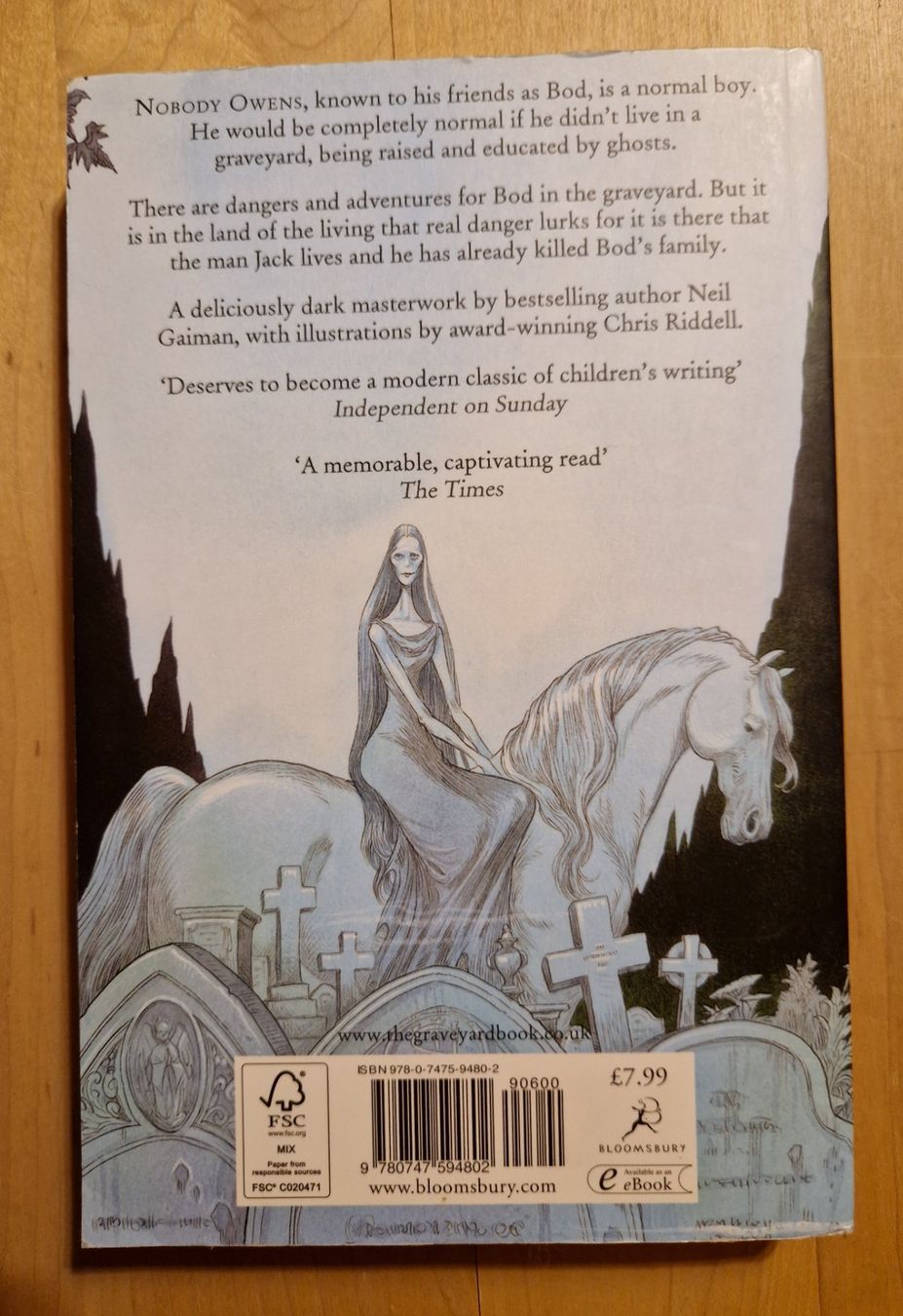 Livres: The Graveyard Book - Neil Gaiman – D'occasion à Belp par Kaviro 1