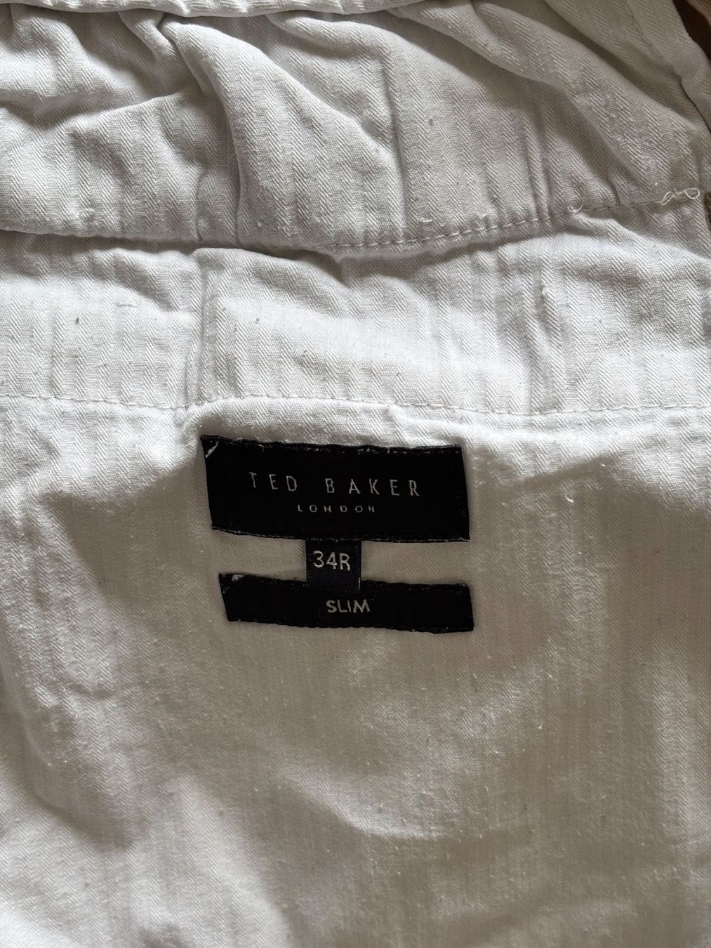 Ted Baker Pantaloni: Ted Baker Leinenhose Slim fit 34R – Usato da Zürich venduto da jas_5mwh 3