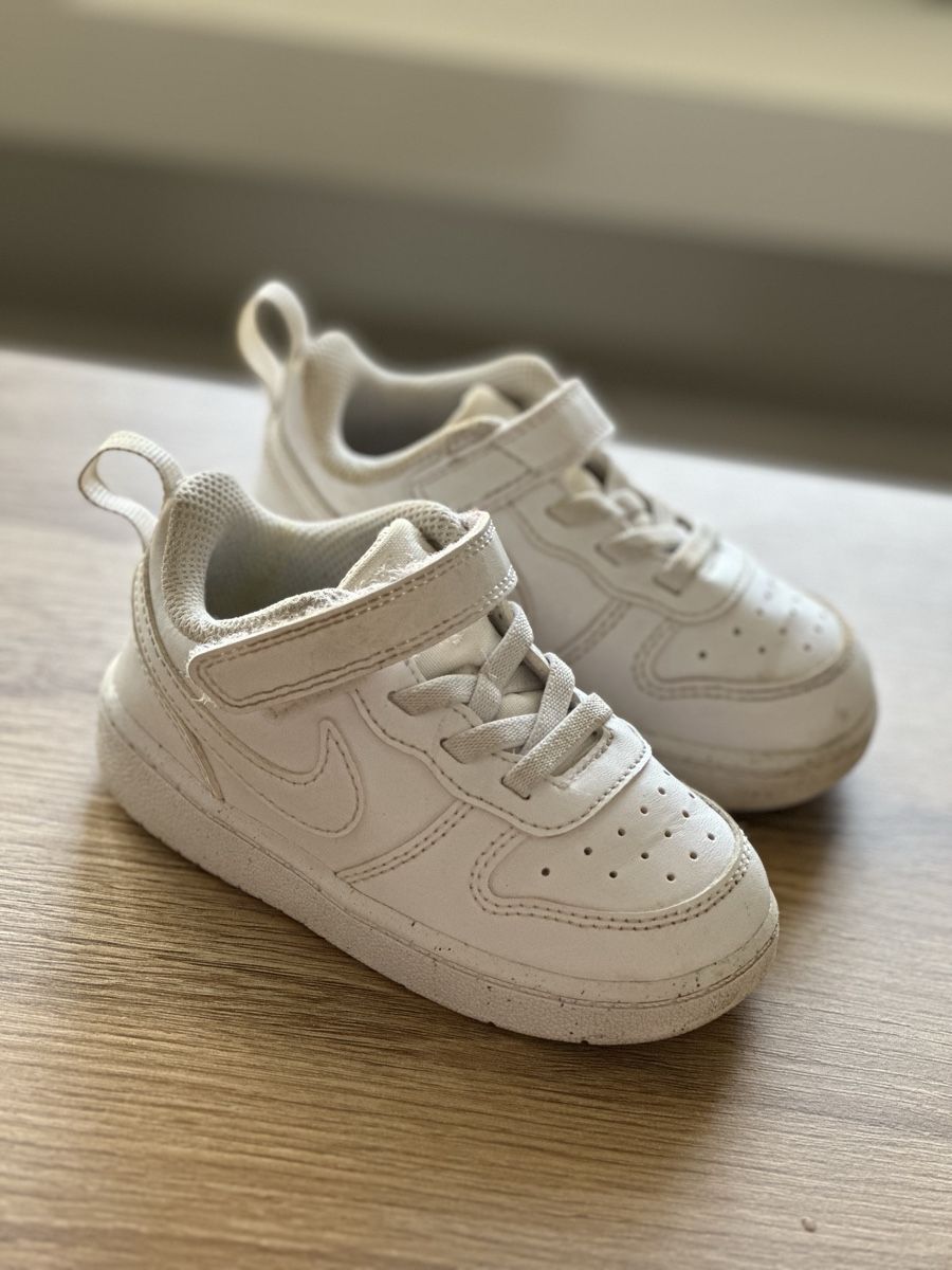 Nike Scarpe per ragazzi: Nike shoes size 23.5 EU – Usato da Affoltern am Albis venduto da rot_682g