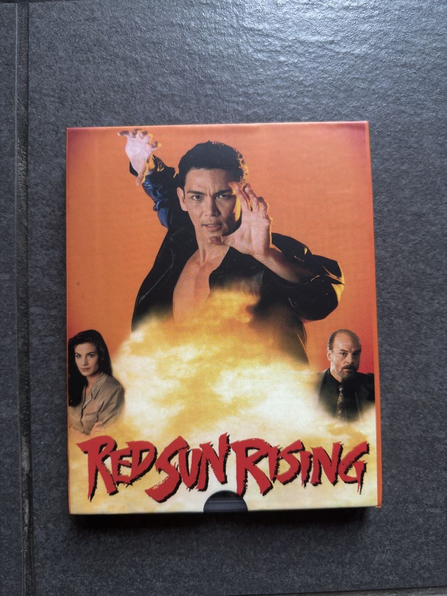 Tutti i DVDs: Red Sun Rising Vinegar Syndrome Blu-ray – Nuovo (secondo la descrizione) da Zürich venduto da cENS0R 1