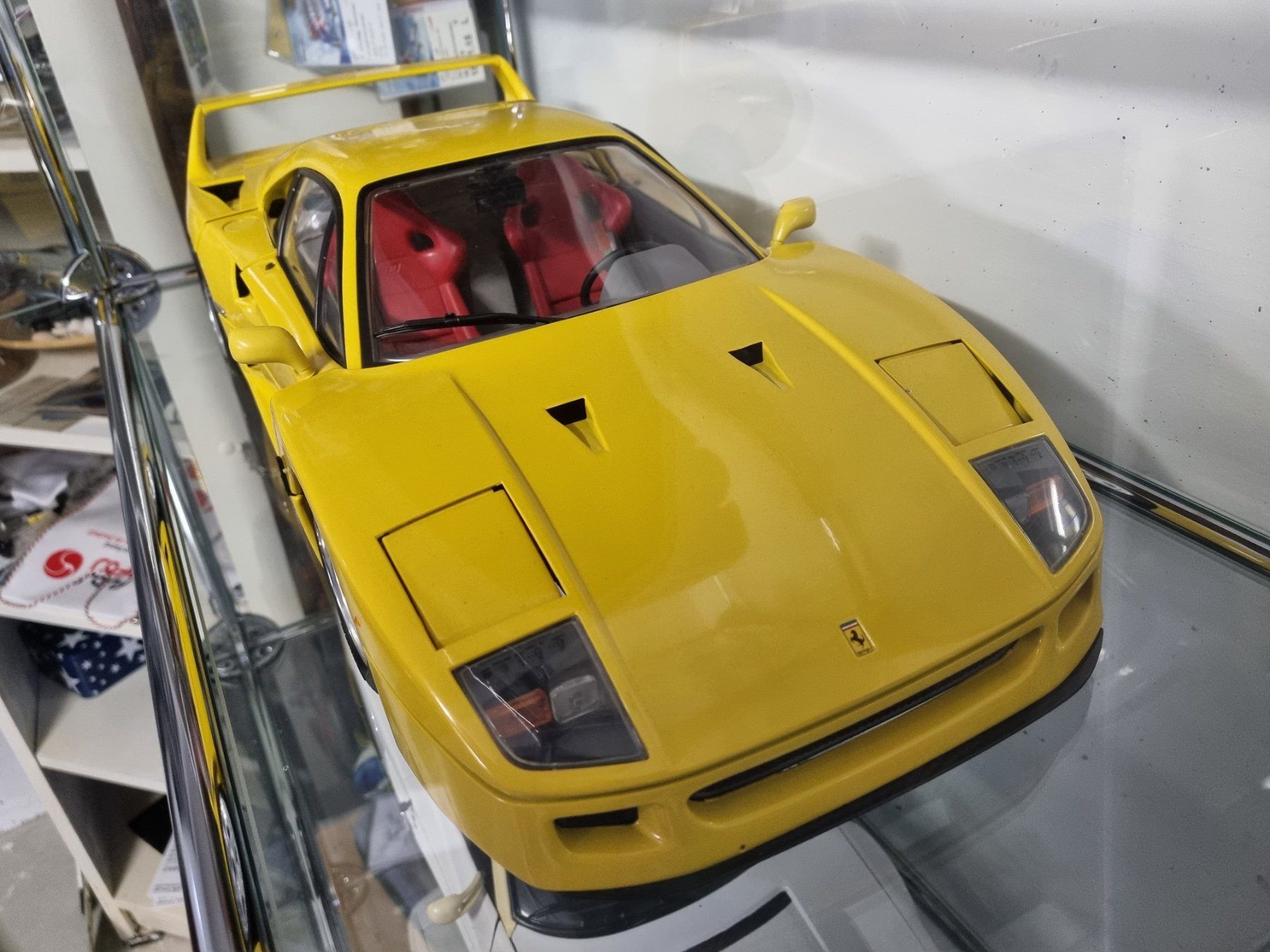 Pocher Modellini d'auto: Ferrari F40 gelb Pocher – Usato da Arni BE venduto da bomba15 1