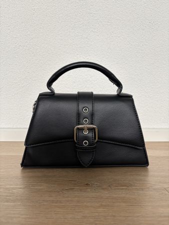 Handtasche Schwarz mit Schnalle - Top Zustand!