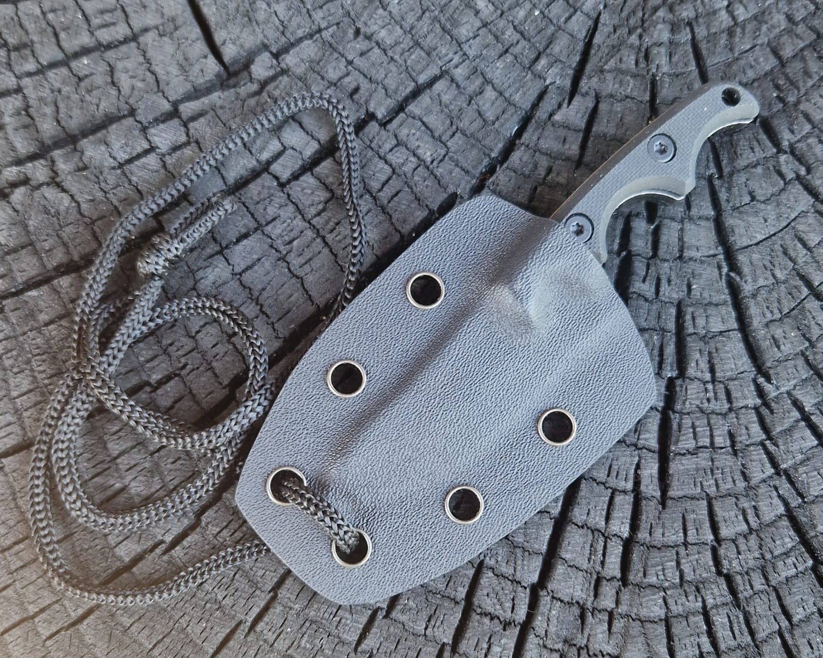 Coltellini militari: Neck knife Messer – Nuovo e nell'imballaggio originale da Dorf venduto da Messer-Schweiz 2