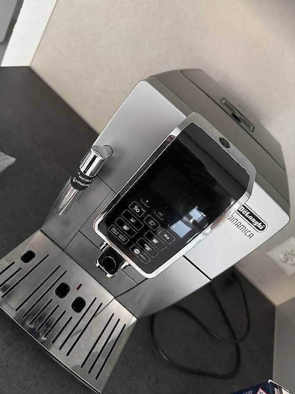 Macchine per caffè & Macchine per espresso: Kaffeevollautomat DeLonghi Dinamica – Usato da Herznach venduto da Jennyyy01
