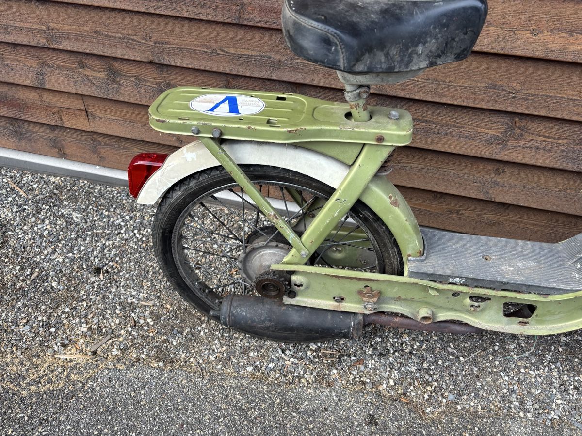 Piaggio Cyclomoteurs: Piaggio Ciao – Défectueux à Oberbipp par S-Works 4