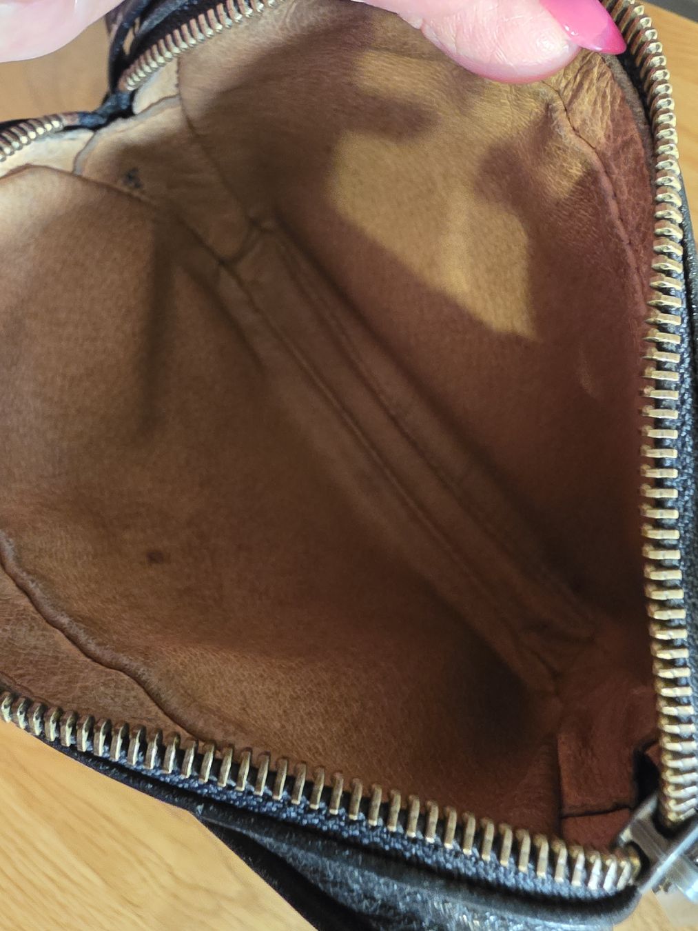 Maison Mollerus Taschen für Damen: Maison Mollerus vintage Umhängetasche  – Gebraucht aus Laufenburg von may_r2st 3