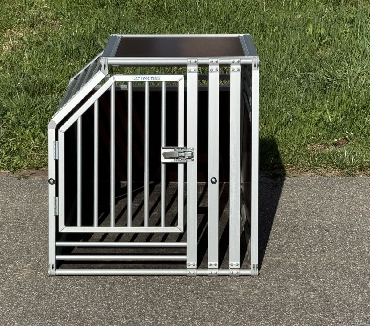 Cages, transport & sécurité: Auto-Hundebox Schmidt – D'occasion à Gutenswil par Fiorellina2