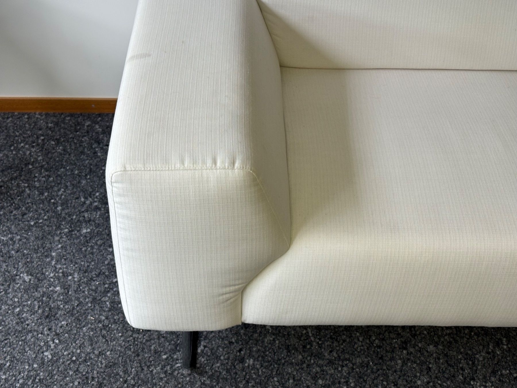 Sofas: Sofa weiss – D'occasion à Bern par manuschka86 1