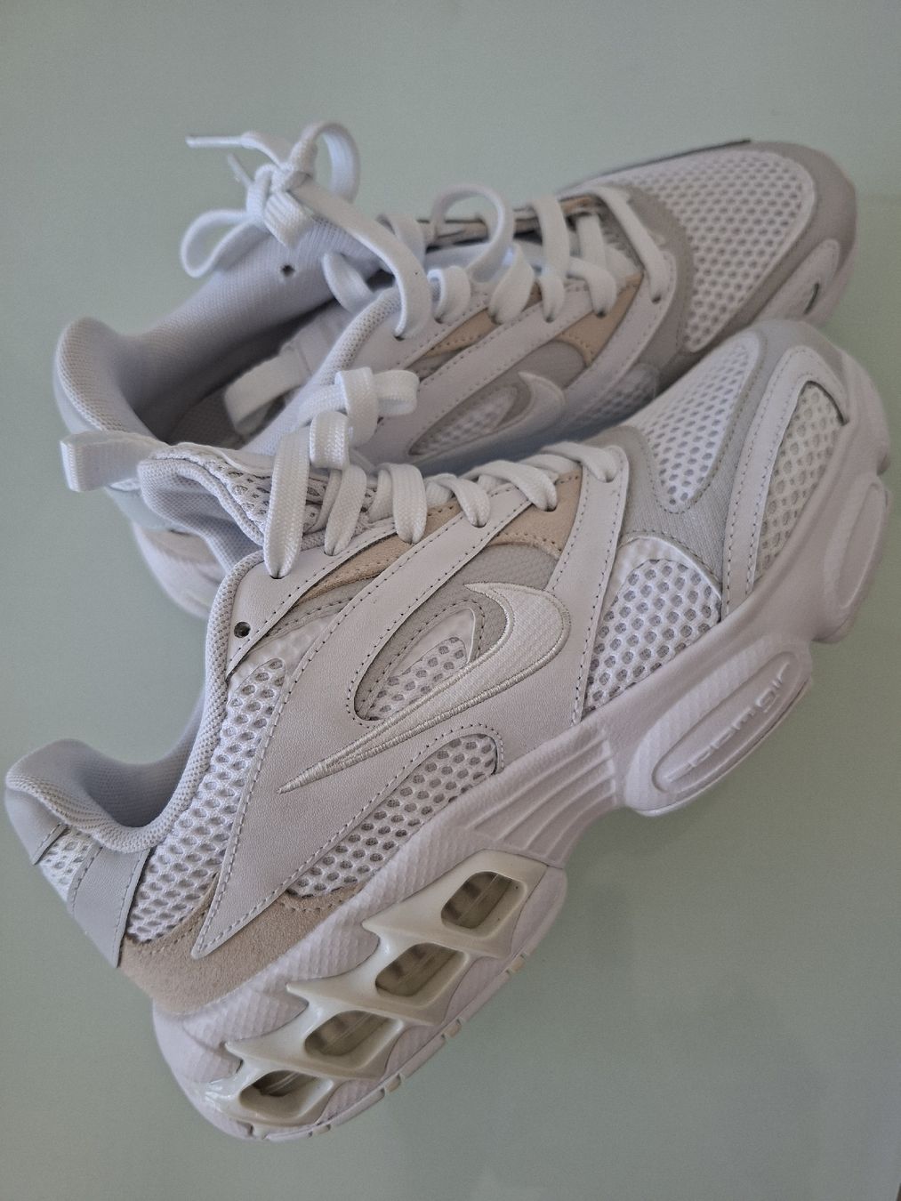 Nike Damenschuhe: Nike Air Zoom, blanche, pointure 37.5, – Gebraucht aus Renens VD von ser_j2fn 3