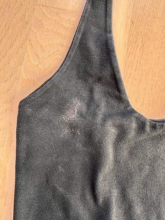 Brandy Melville Camicette, T-shirt & Top: Schwarzes Brandy Melville Top – Usato da Arlesheim venduto da dan_vv9f 2